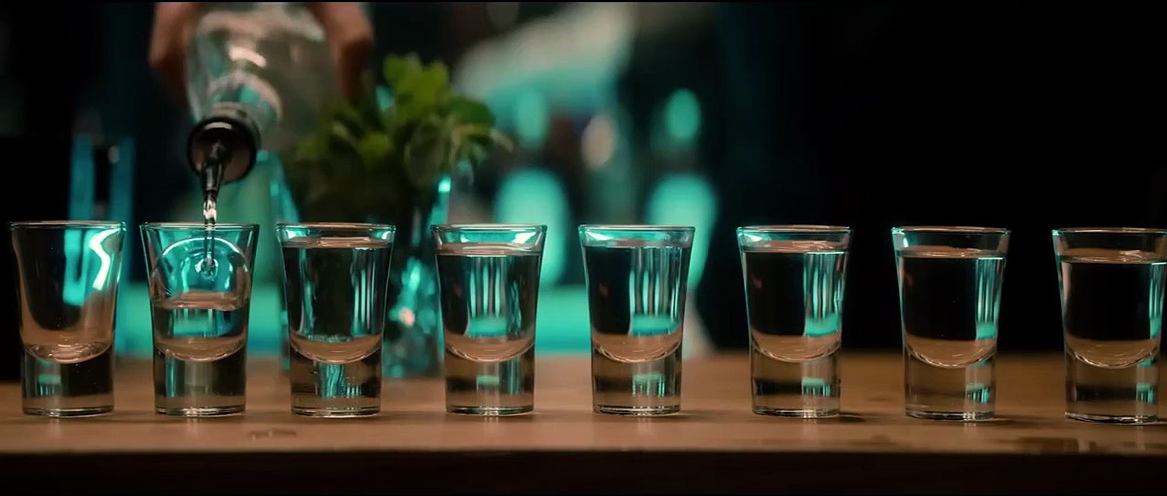 Bitterer wodka und süße küsse trailer ov
