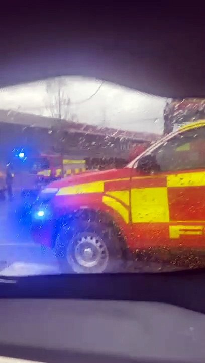 Emergency services at Rushden Lakes