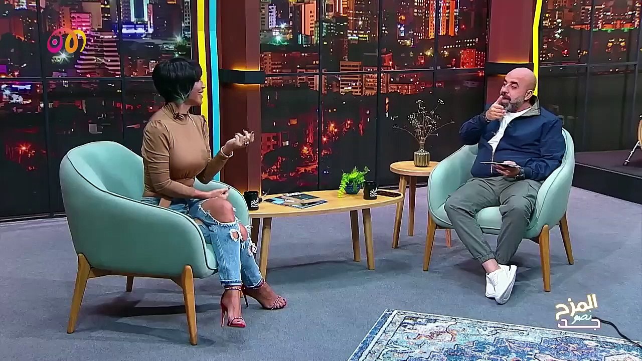 المزح نصو جد 8 | تقليد بونيتا سعادة للفنانات يسبب ضحك هستيري