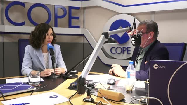 Ayuso: La marcha de Ferrovial me hace pensar qué imagen estamos dando como país