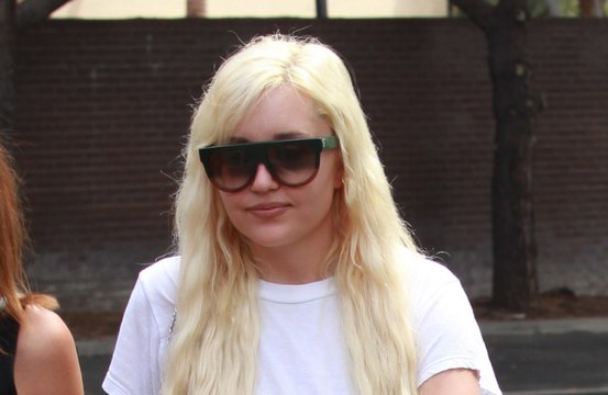 Amanda Bynes released from hospital, weeks after being placed on a psychiatric hold