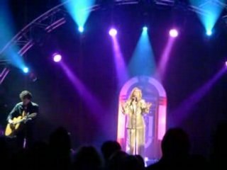 Sylvie Vartan Lyon par amour ou par pitie