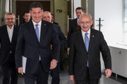 CHP Genel Başkanı ve Millet İttifakı Cumhurbaşkanı adayı Kemal Kılıçdaroğlu, ATA İttifakı Cumhurbaşkanı adayı Sinan Oğan ile görüştü