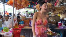 The Most Famous Meat Salad Served By Beautiful Pattaya Lady - Thailand Street Food#Bikini #lookhot #lookbook #thaigirls #hot #hotgirls #beauty #swim#food #streetfood #hotfood #bangkok #foodgirls
