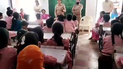 Kanpur News: पापा-मम्मी को बच्चे समझाएंगे यातायात नियम,करेंगे जागरूक -(देखिए वीडियो)