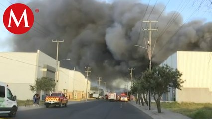Se incendia bodega de plásticos en Tlajomulco, Jalisco