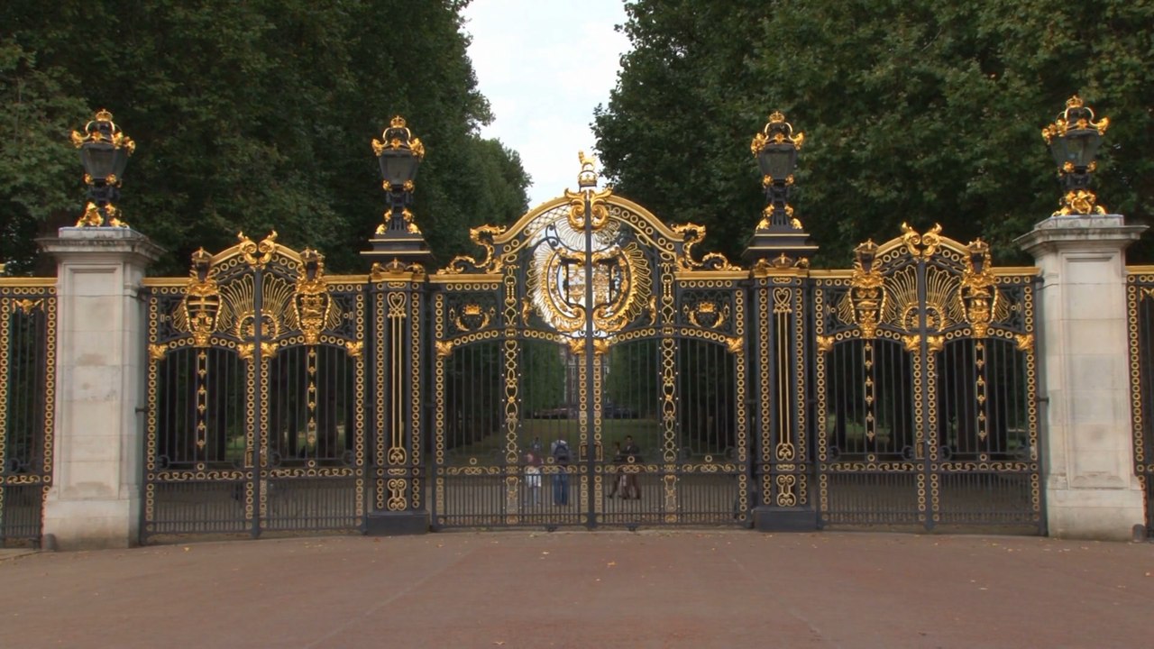 How will Bristolians mark the coronation of King Charles III? What is going on in the city on May the 6th?