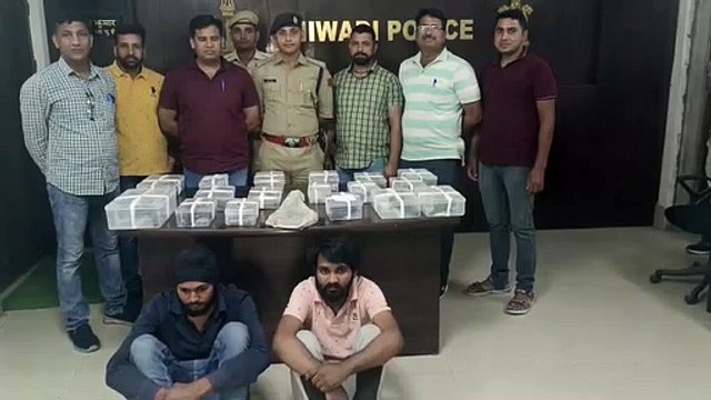 16 पिस्टल, देशी कट्टे सहित 12 जिंदा कारतूस के साथ दो तस्कर दबोचे