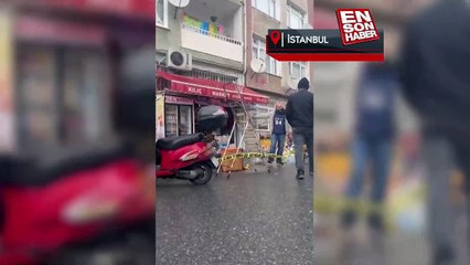 Üsküdar’da genç kadın bakkal sahibini karnından bıçakladı