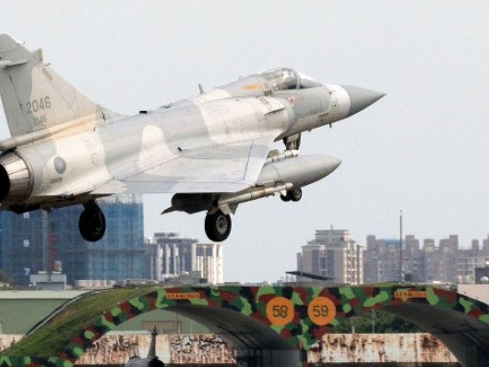 China plant flugverbotszone um insel taiwan