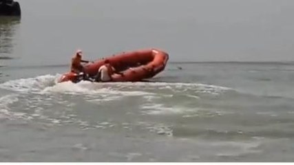 मुंगेर: छोटी केलाबाड़ी निवासी ने लगाई गंगा में छलांग