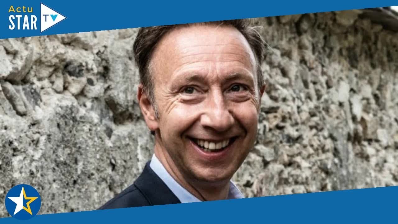 Stéphane Bern cash sur sa situation financière : "Je me suis endetté au-delà de mes capacités"