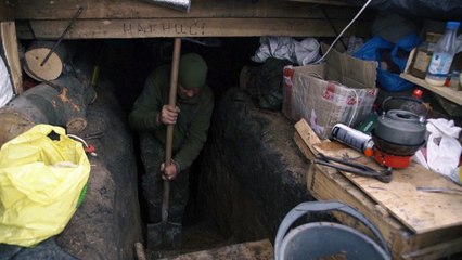 Ukraine: Mit Soldaten im Schützengraben an der Front