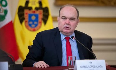 Rafael López Aliaga pide a los emolienteros vestirse con ropa colonial para atraer turistas.