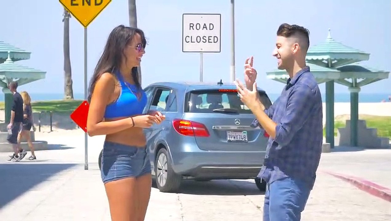 Kissing Prank EXTREME - Guessing Trick EDITION - Prank Invasion Kissing Prank 2016