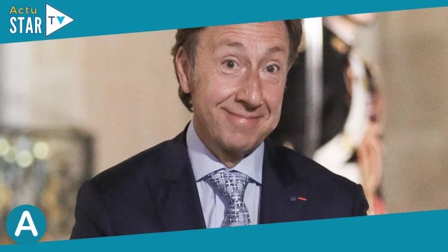 Stéphane Bern élevé par une mère très dure : Je me dis que je le méritais parfois, ces gifles