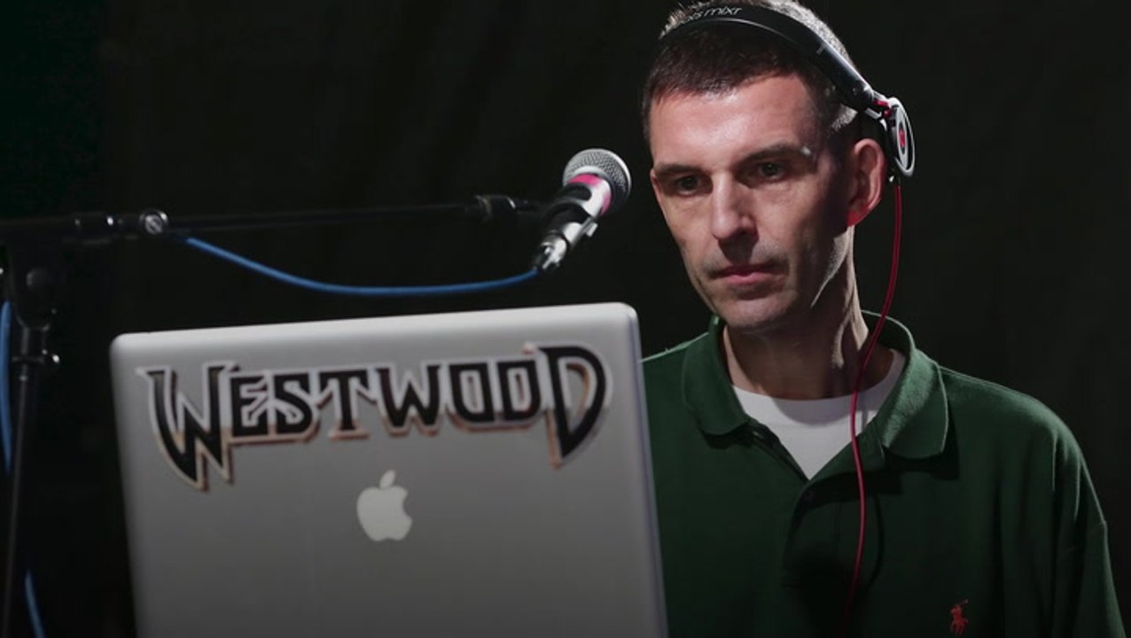 Tim Westwood: Ex-Radio 1 DJ interviewed under caution on sexual misconduct allegations