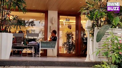 Kajol Devgn Spotted At Juhu