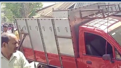 উঃ২৪পঃ এতবড় দুর্ঘটনা চোখের সামনে ! আহত ৩০, ভয়ে কাঁপছে যাত্রীরা