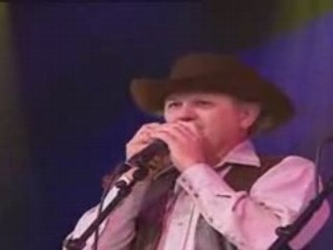 Charlie mc coy - orange blossom - disney village