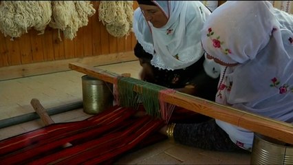 حياكة السدو حرفة تناقلتها الأجيال في فلسطين