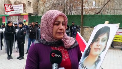 Vanlı aileler HDP İl Başkanlığı önünde çocuklarına teslim olmaları çağrısında bulundu