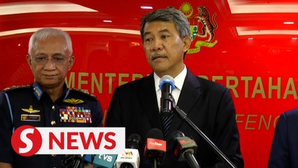 Mohamad: Cannon procurement cancelled due to direct negotiation, will use open tender instead