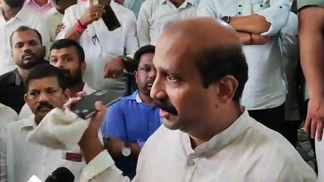 टिकट नहीं मिलने पर छलका विधायक का दर्द, फूट-फूट कर रोने लगे