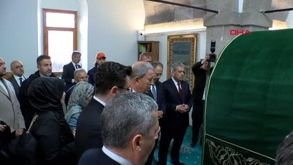 BAKAN AKAR TERÖRLE ARASINA MESAFE KOYAMAYANLARA KARŞIYIZ