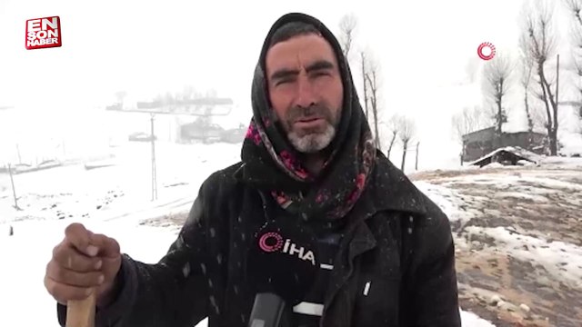 Nisan ayında Muş'ta yağan kar hayatı felç etti