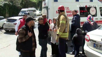 Kağıthane’de ağaç, anne ve çocuğunun içinde olduğu kamyonetin üzerine devrildi