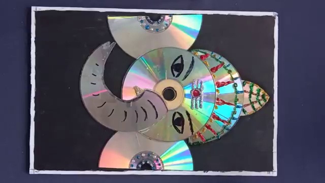 HOW TO MAKE GANESH WITH CD