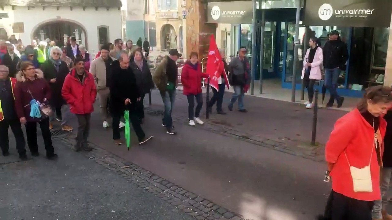 MACON - Réforme des retraites : C'est parti pour la 12ème manifestation