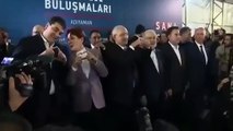 Meral Akşener, Gültekin Uysal'a kalp işareti yapmayı öğretti