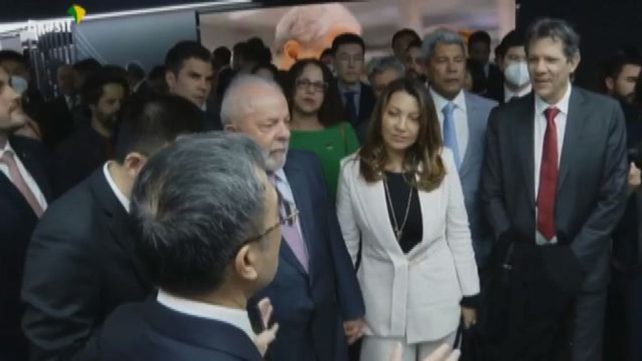 Lula in Cina: "Il Brasile è tornato sulla scena internazionale"