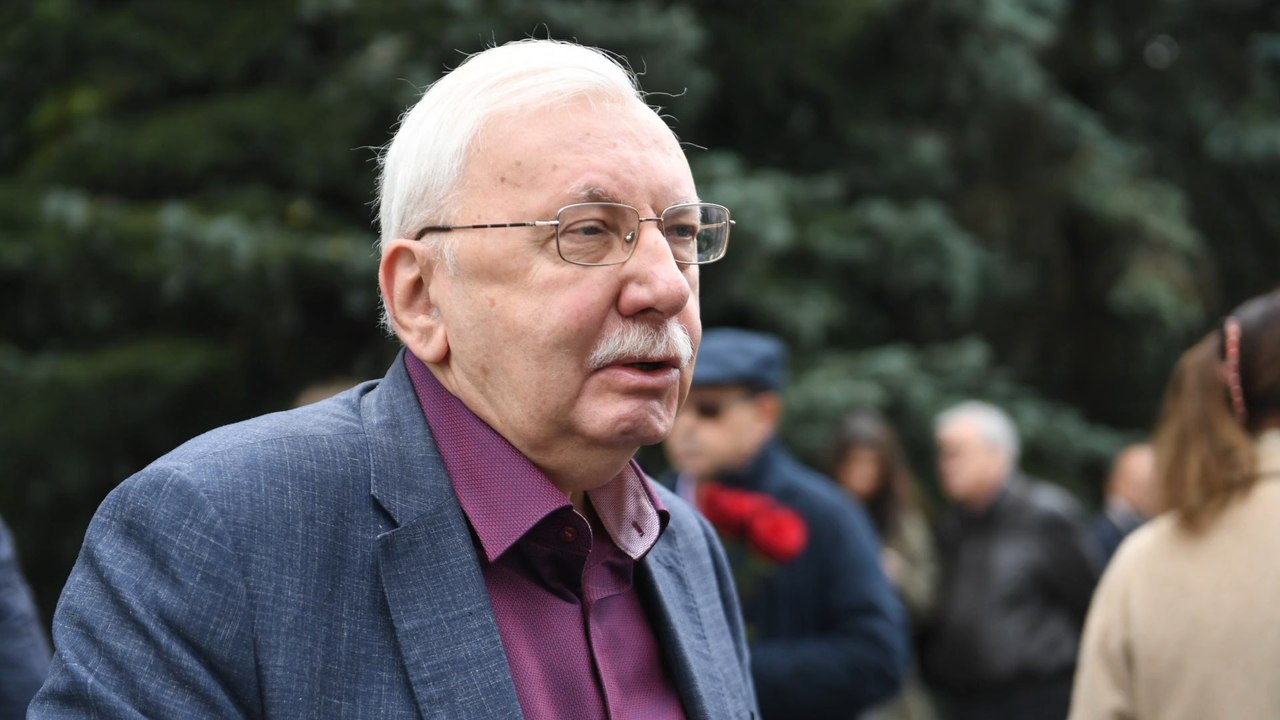 Russen-Propaganda fordert, in Ostdeutschland einzugreifen