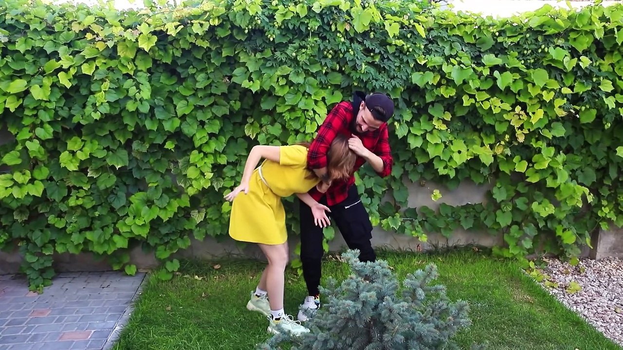 Solo Amigos vs en una Relación / Situaciones Graciosas con las que Te Identificarás
