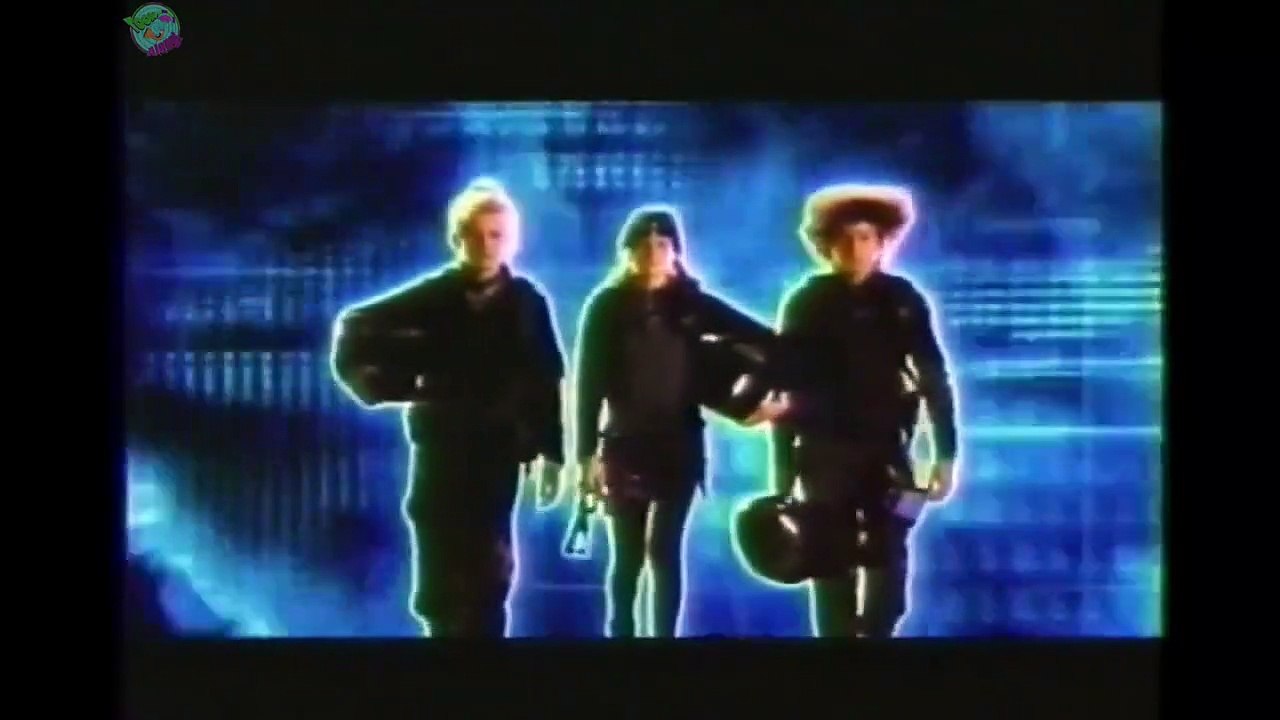 Les Petits braqueurs Bande-annonce (EN)