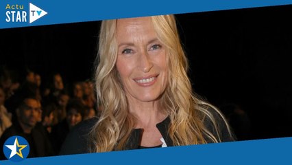 Estelle Lefébure en robe de mariée à manches bouffantes : splendide avec son ex David Hallyday, père