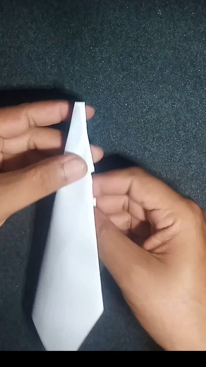 Paper airplane tutorial
