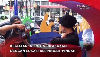 Gaya Model dan Fotografer Saat Menunggu Buka Puasa