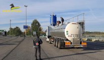 Contrabbando di gasolio, sequestrati 24mila litri su autocisterna proveniente dalla Germania (14.04.23)