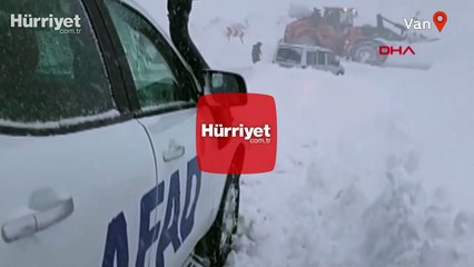 Kara saplanan araçta mahsur kalan 4 kişiyi AFAD kurtardı