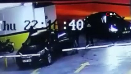 Kelepçeleyip kaçırdılar, fidye istediler: İstanbul'da sahte polislerden film gibi gasp