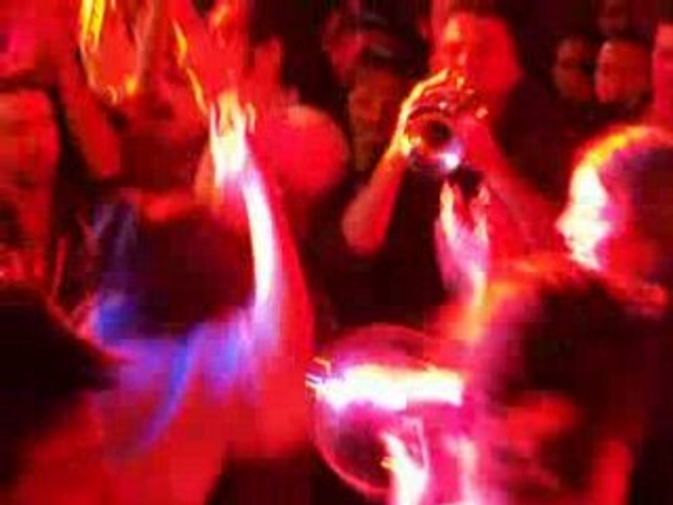 LA CARAVANE PASSE A LA BELLEVILLOISE 2