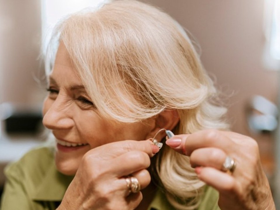 Neue studie: hörgeräte können demenz vorbeugen