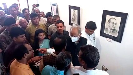 सीएम बोले- कलाकारों को प्रोत्साहन देने के लिए बनाया 100 करोड़ का बजट