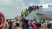 الأسرى الحوثيون المفرج عنهم يصلون الى صنعاء