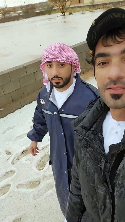 Watch: Cars stuck on 'snowy' roads, residents playing in hail; extreme weather hits Saudi Arabia