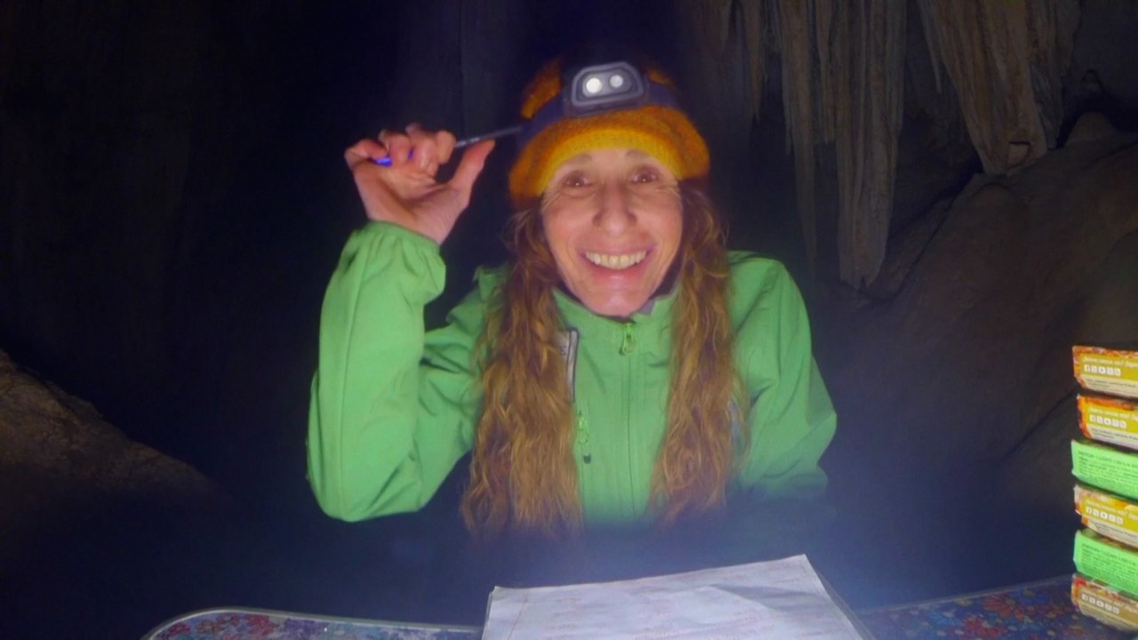 Une athlète espagnole refait surface après 510 jours passés à 70 mètres sous terre